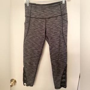 Victorias Secret Sport mid length leggings with phone pockets